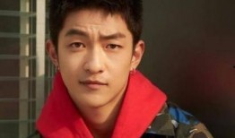 最新爆料屈楚萧,神秘女友身份引热议